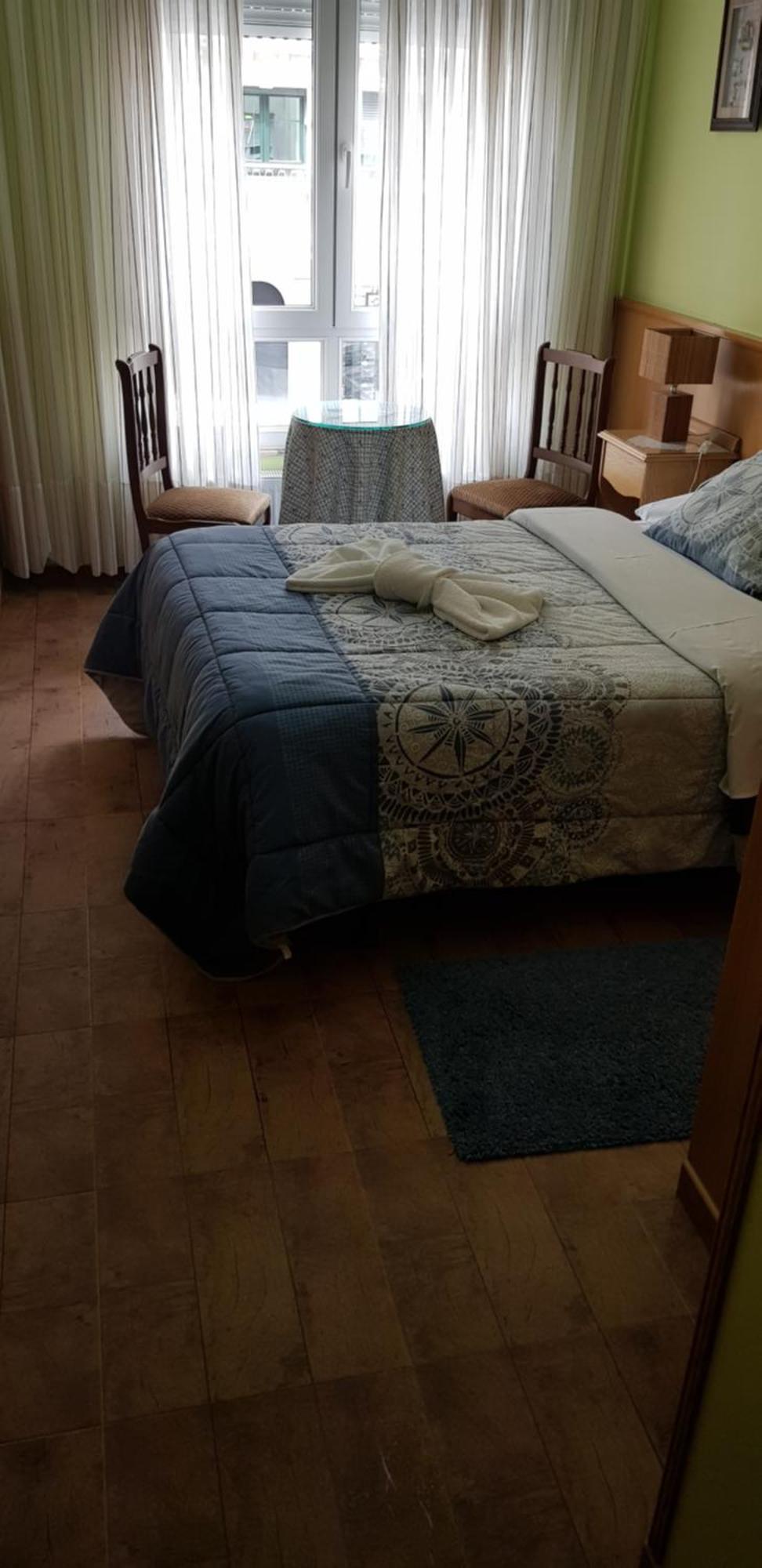 Hostal Ponte Dos Santos Ribadeo Exterior foto